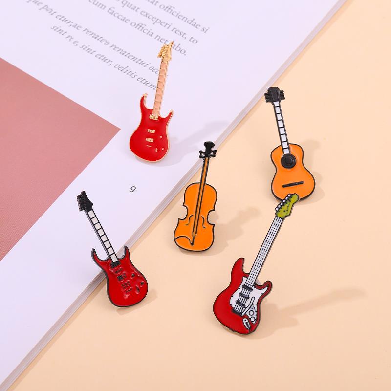 Musical Instruments Cartoon - دبابيس مخصصة باس الغيتار دبابيس آلة