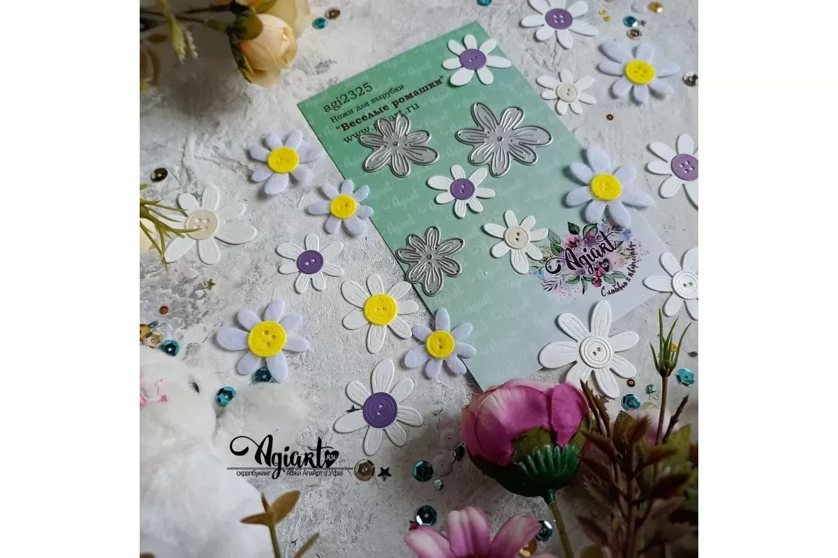 بدلة أطفال، تنورة، جوارب، قبعة - مراجعة Musical Instrument Triangle وسعره